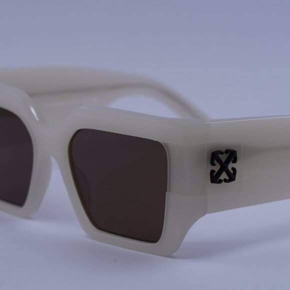 Off-White OERI148 DOVER 6164 Sunglasses Beige Square Frame, Brown Lenses main image 2